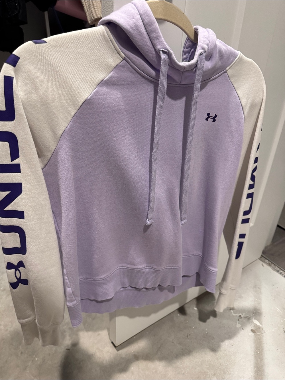 Under Armour Lavender and Cream Colorblock Hoodie Sweater
